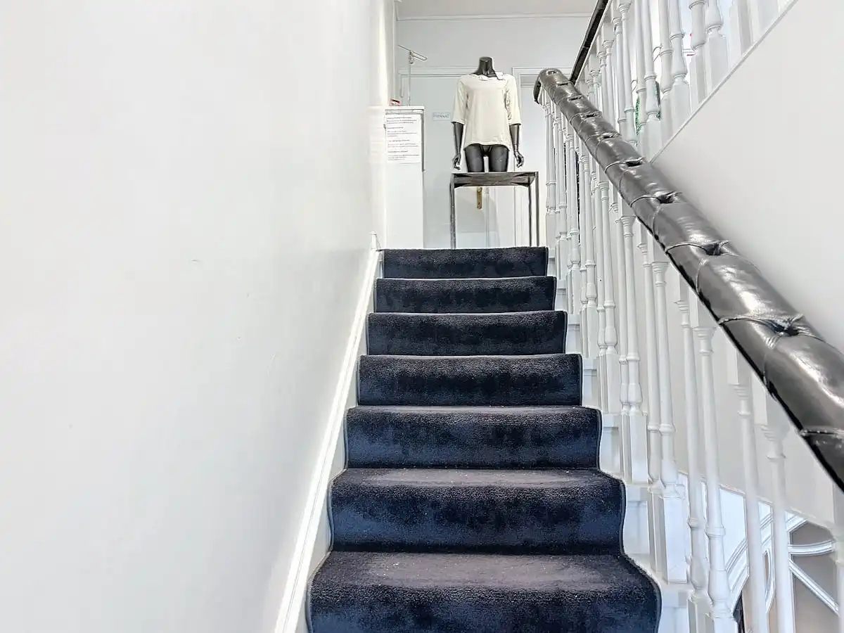 Handels-of kantoorruimte in Doorniksestraat 19 Kortrijk te huur via Kortrijk Zaait foto 4