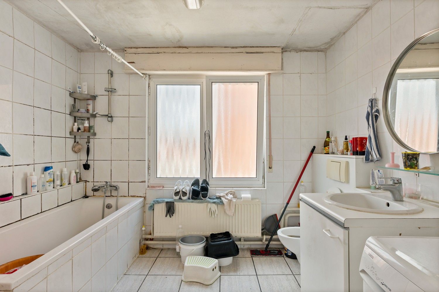 Te renoveren gezinswoning in centrum Berlaar Heikant met 4 slaapkamers. foto 22