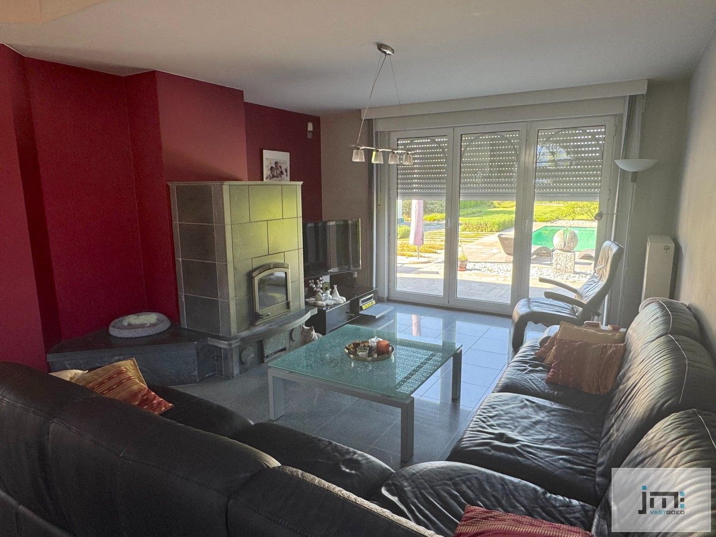 Energiezuinige woning met zwembad foto 4