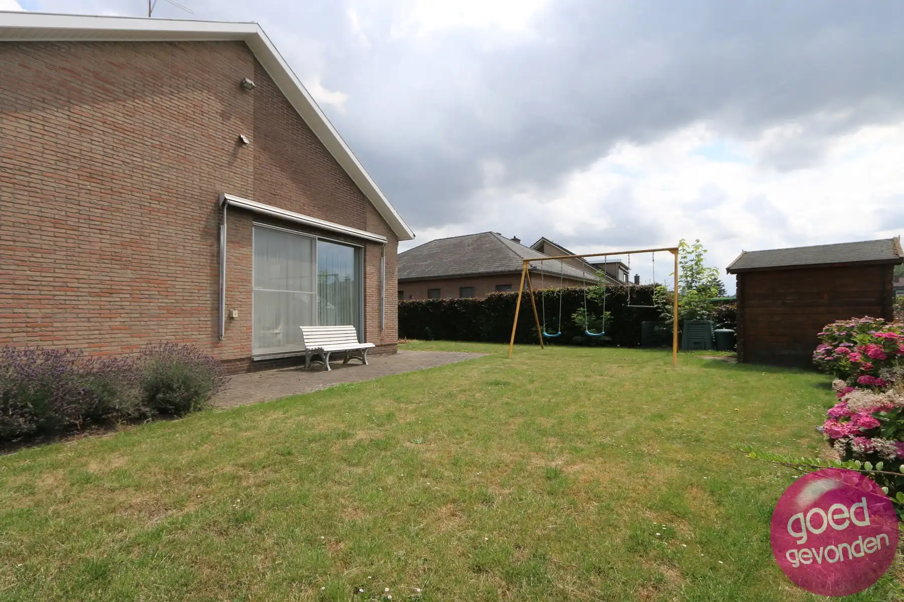 GELIJKVLOERSE WONING - 4 SLK - TUIN - GARAGE - CENTRAAL - RUST foto 24