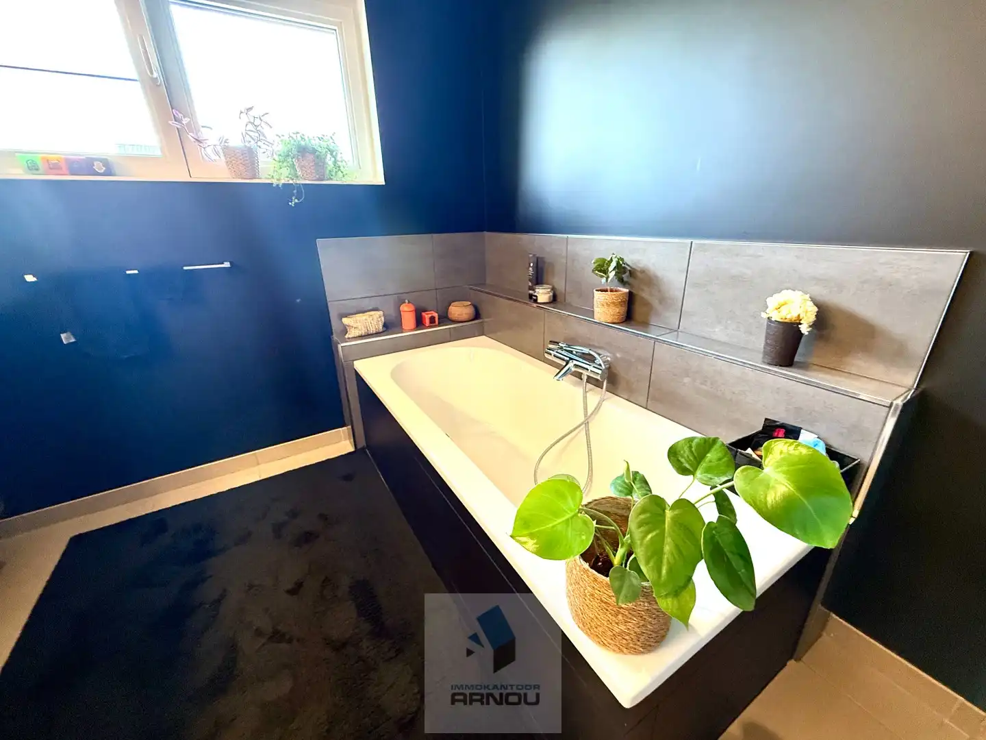 Moderne, instapklare en verrassend ruime gezinswoning in rustige doodlopende straat foto 30