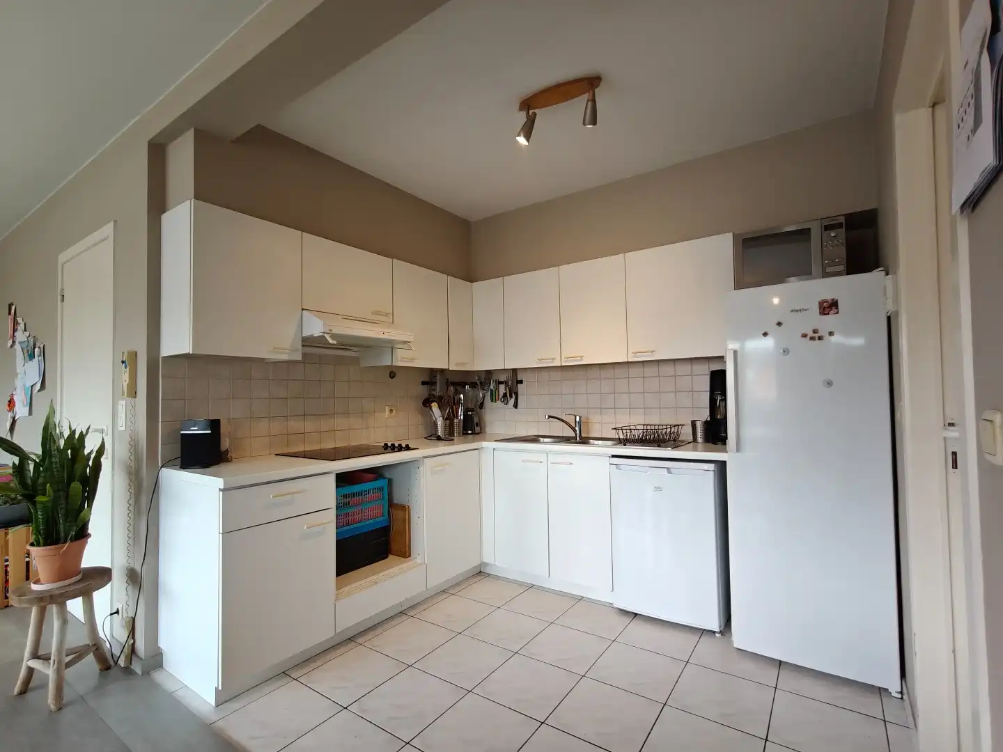 Appartement met garage op de tweede verdieping te Sint-Niklaas foto 2