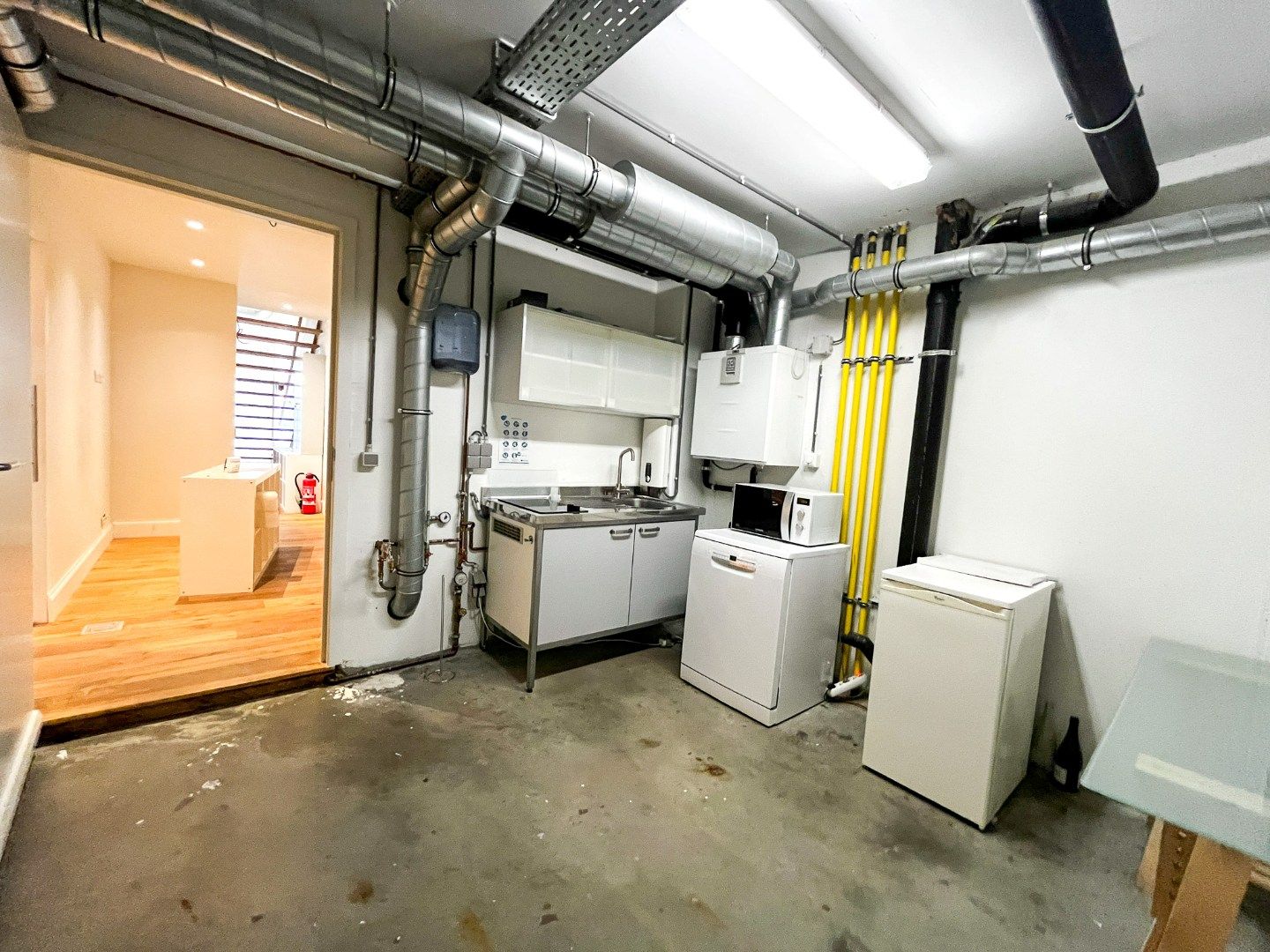 Ingerichte kantoorruimte handelspand Zoutelaan 52 W5 te koop foto 13