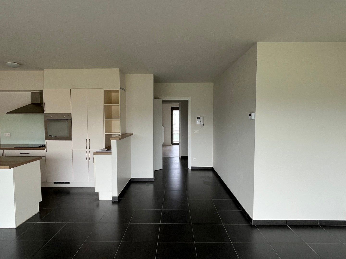 Hoogwaardig, eigentijds appartement met ondergrondse staanplaats foto 10