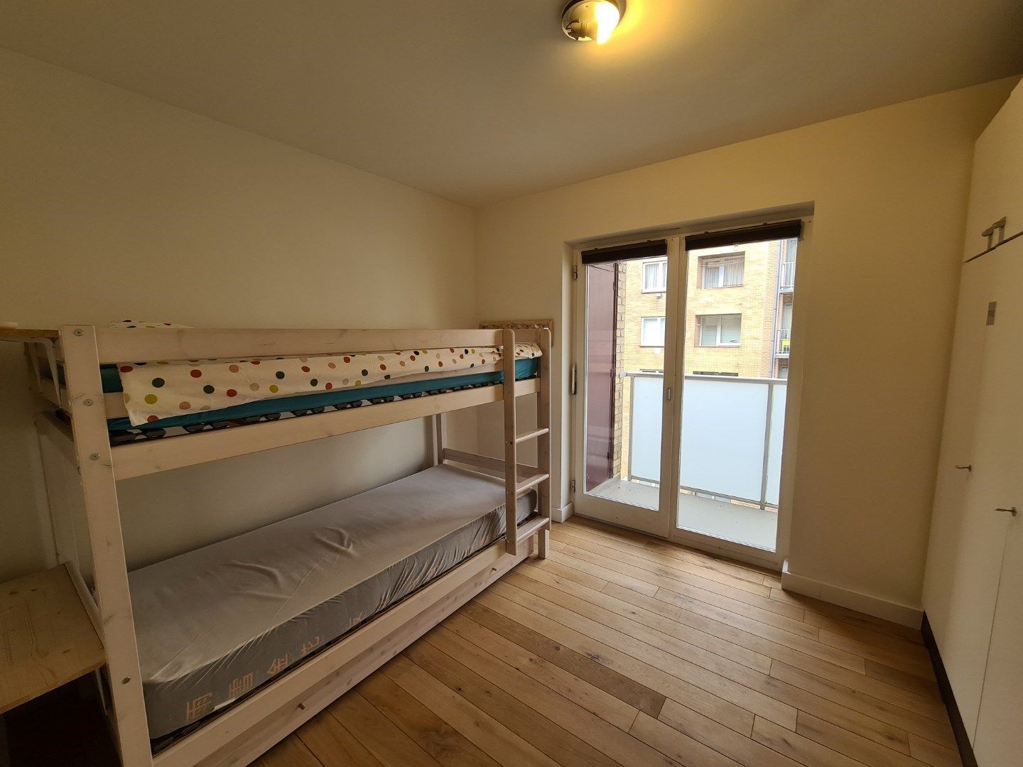 Gerenoveerd appartement in Oostduinkerke foto 8