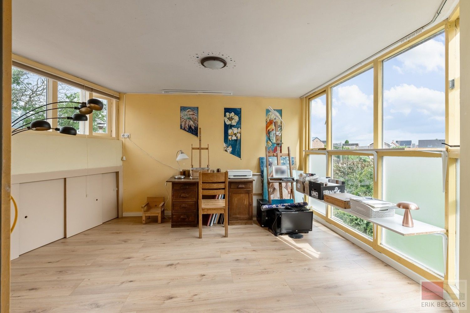 Gedeeltelijk gerenoveerde woning dat kan dienst doen als kangoeroe-woning. foto 18