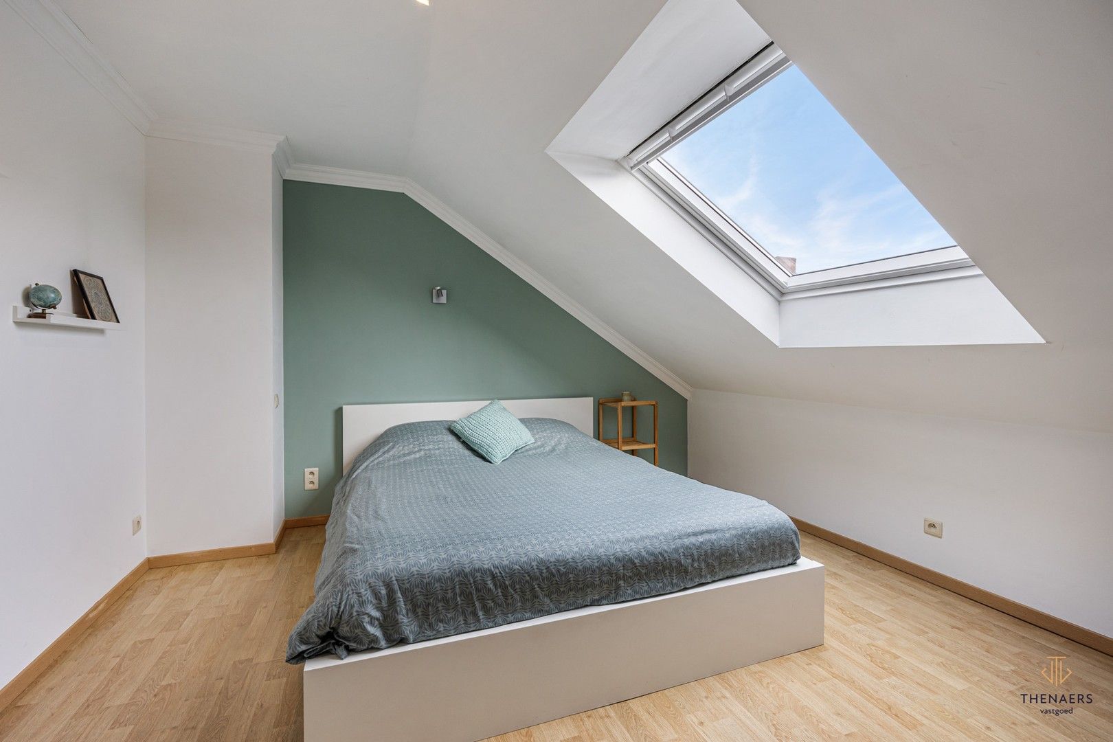 Bel-etage met polyvalente ruimte, garage en grote terrassen. foto 25