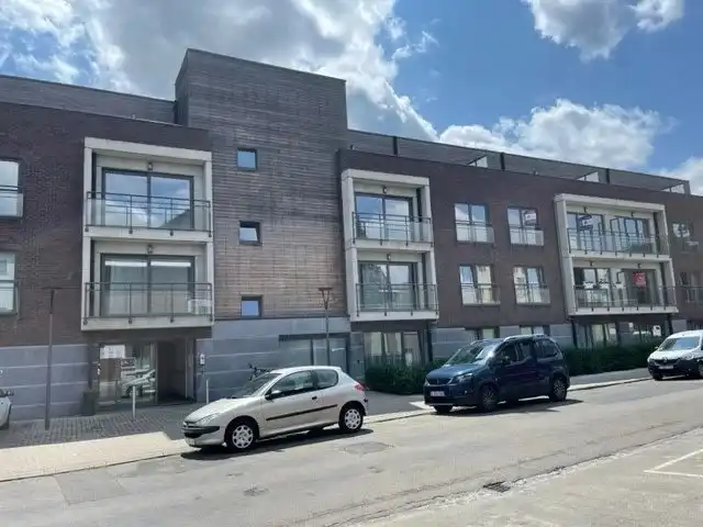 Nieuwe serviceflat in Residentie Gaudium in Mol centrum. foto {{pictureIndex}}