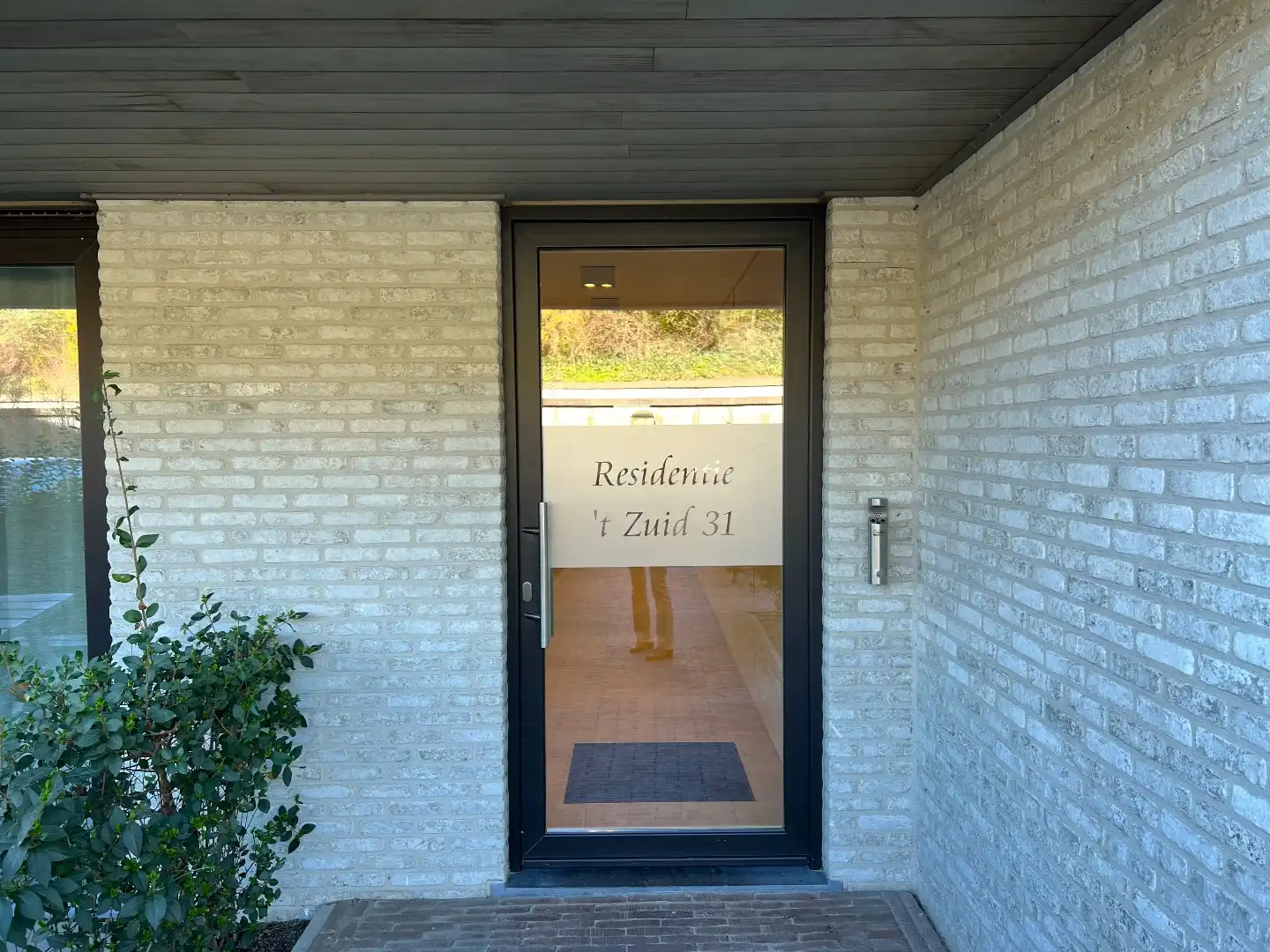 Energiezuinig appartement te huur te Harelbeke! foto 2