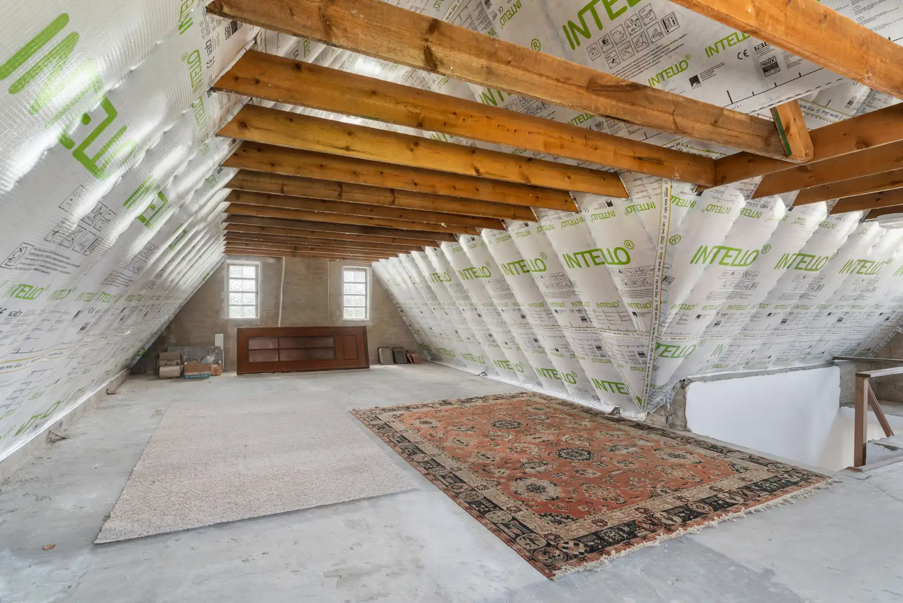 Statige woning met ruime loods foto 17