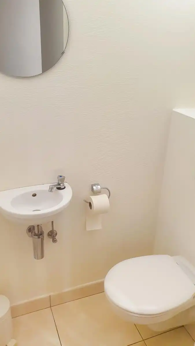 Prachtig gemeubeld app. 1 Kamer + gemeenschappelijke TUIN!!! foto 15