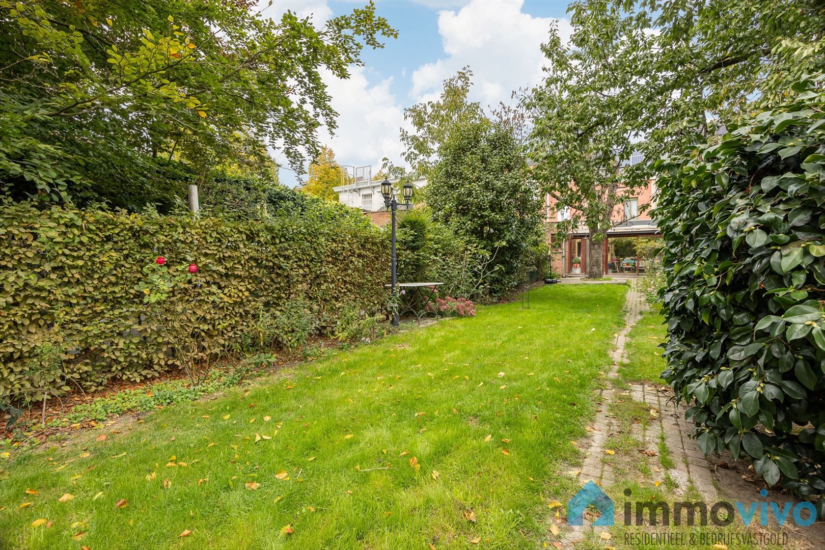 Ruime herenwoning met 5 slaapkamers en praktijkmogelijkheid in hart van Edegem foto 20