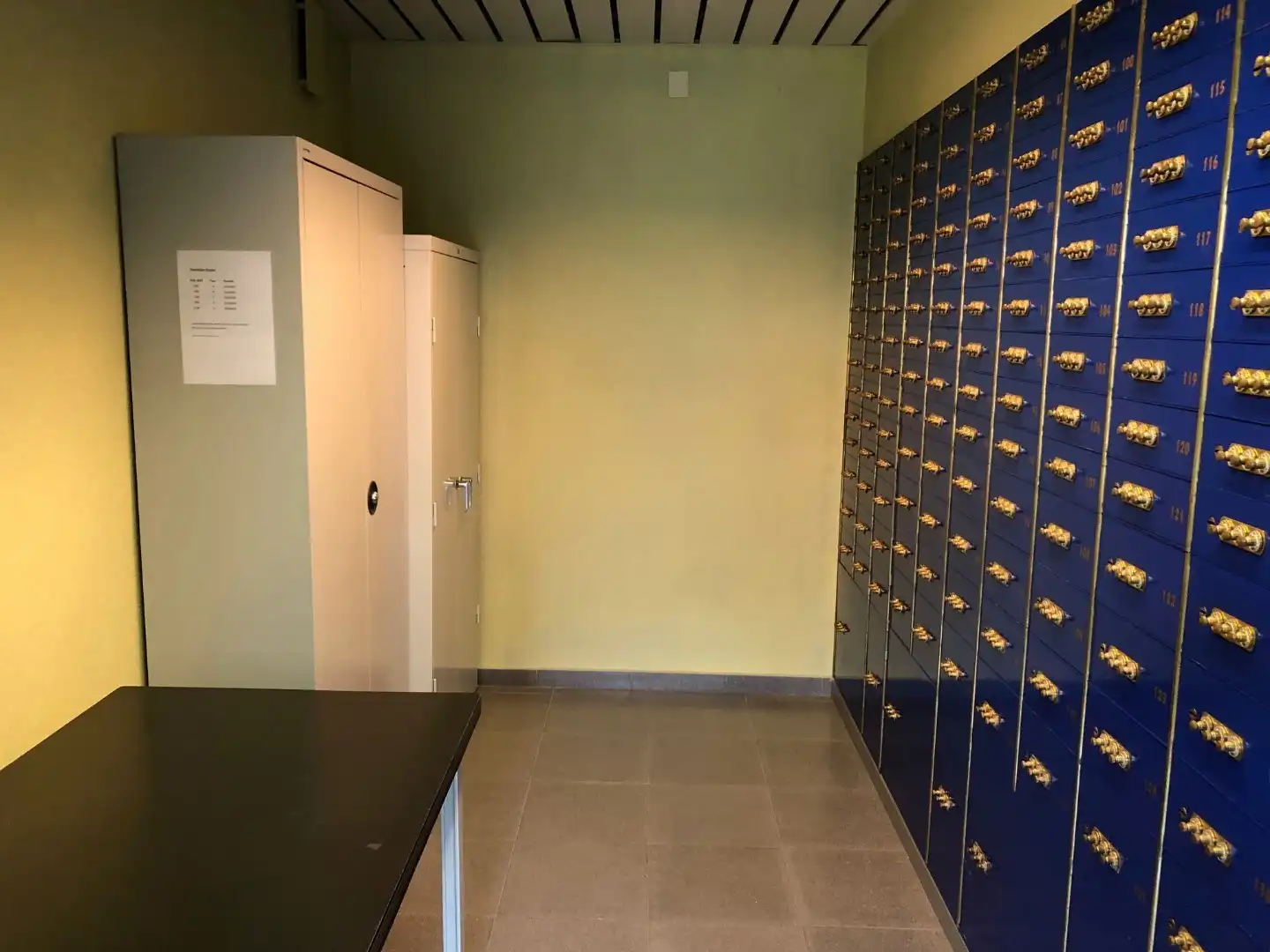 Handelsruimte op toplocatie! foto 9