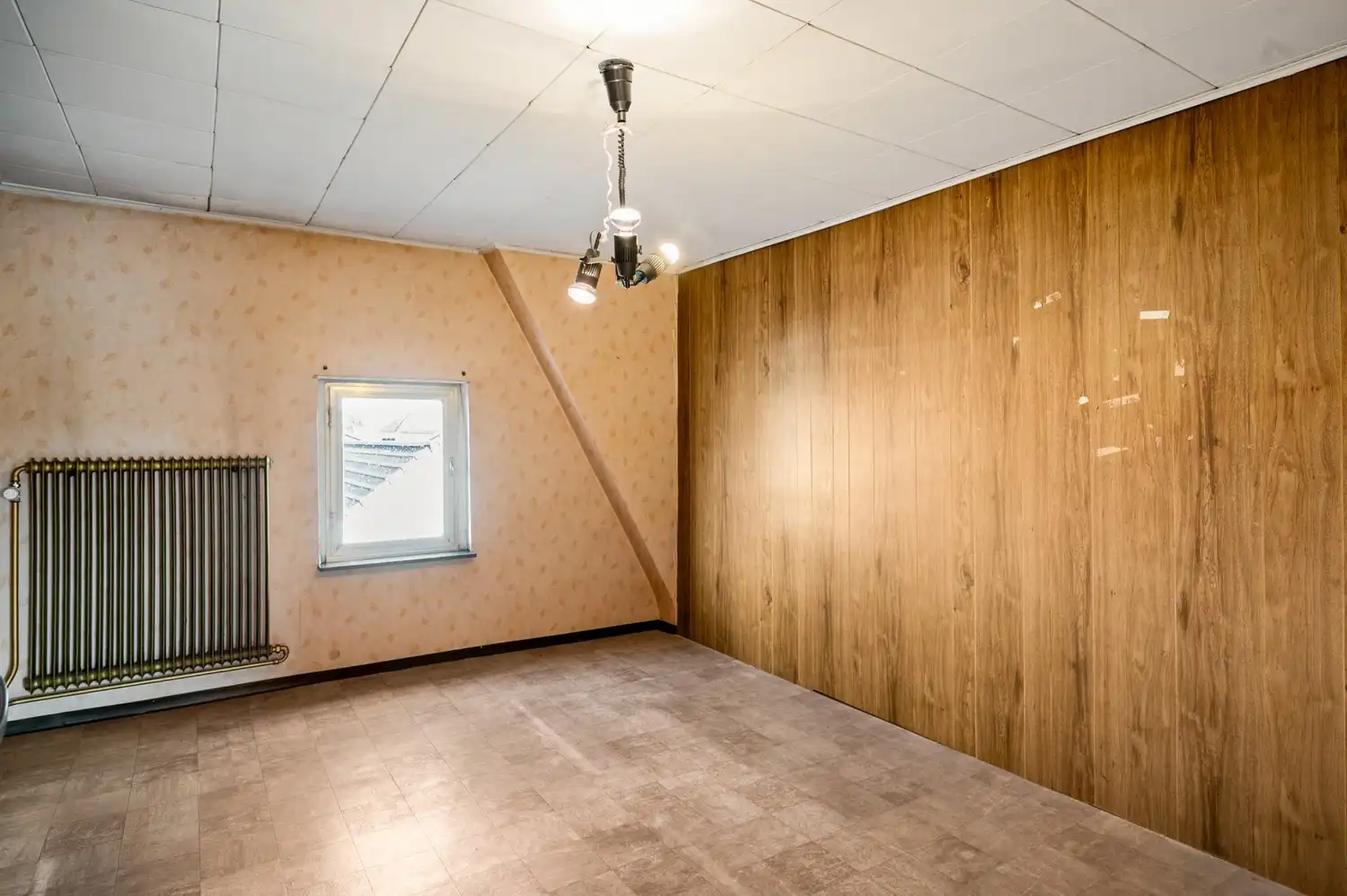 Te renoveren woning met 3 slpkrs in centrum Grootlo foto 20