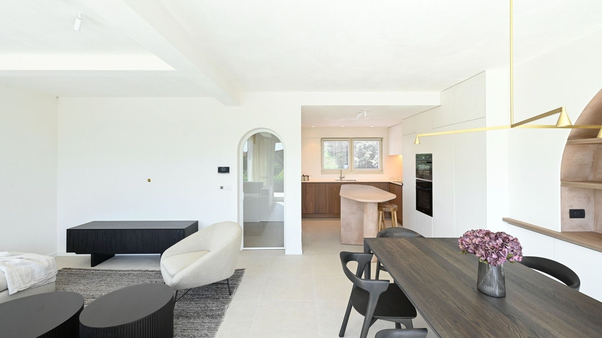 Vernieuwde stijlvolle koppelwoning op topligging in Duinbergen foto 15