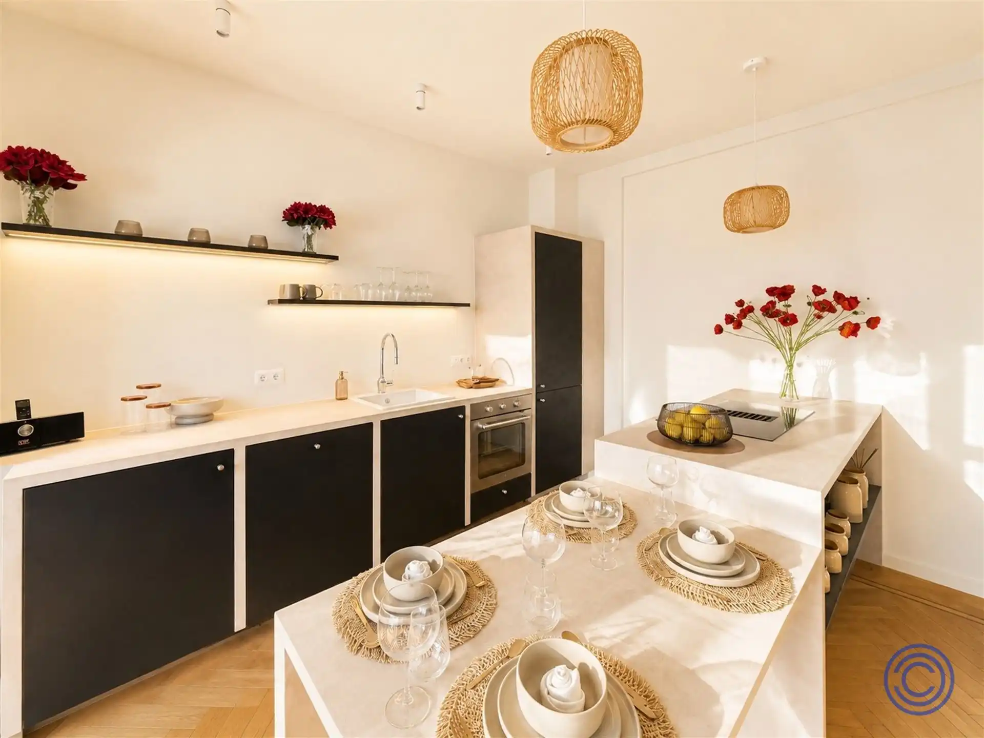 KIJKDAG 26+27 JUNI: Art Deco, 2 SLP appartement met groot TERRAS! foto 3
