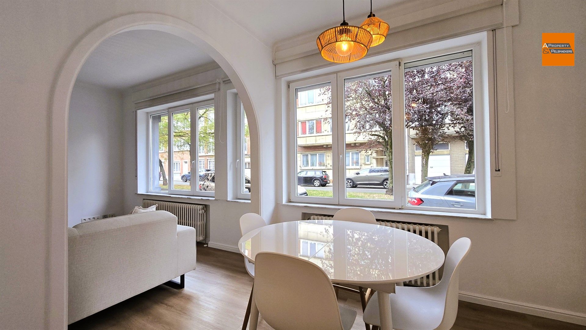 Opgefrist gelijkvloersappartement in Etterbeek foto 5