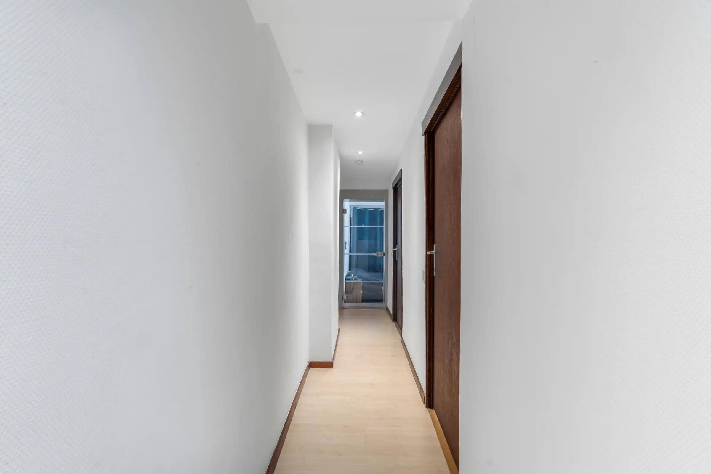 Ruime woning met renovatie foto 9