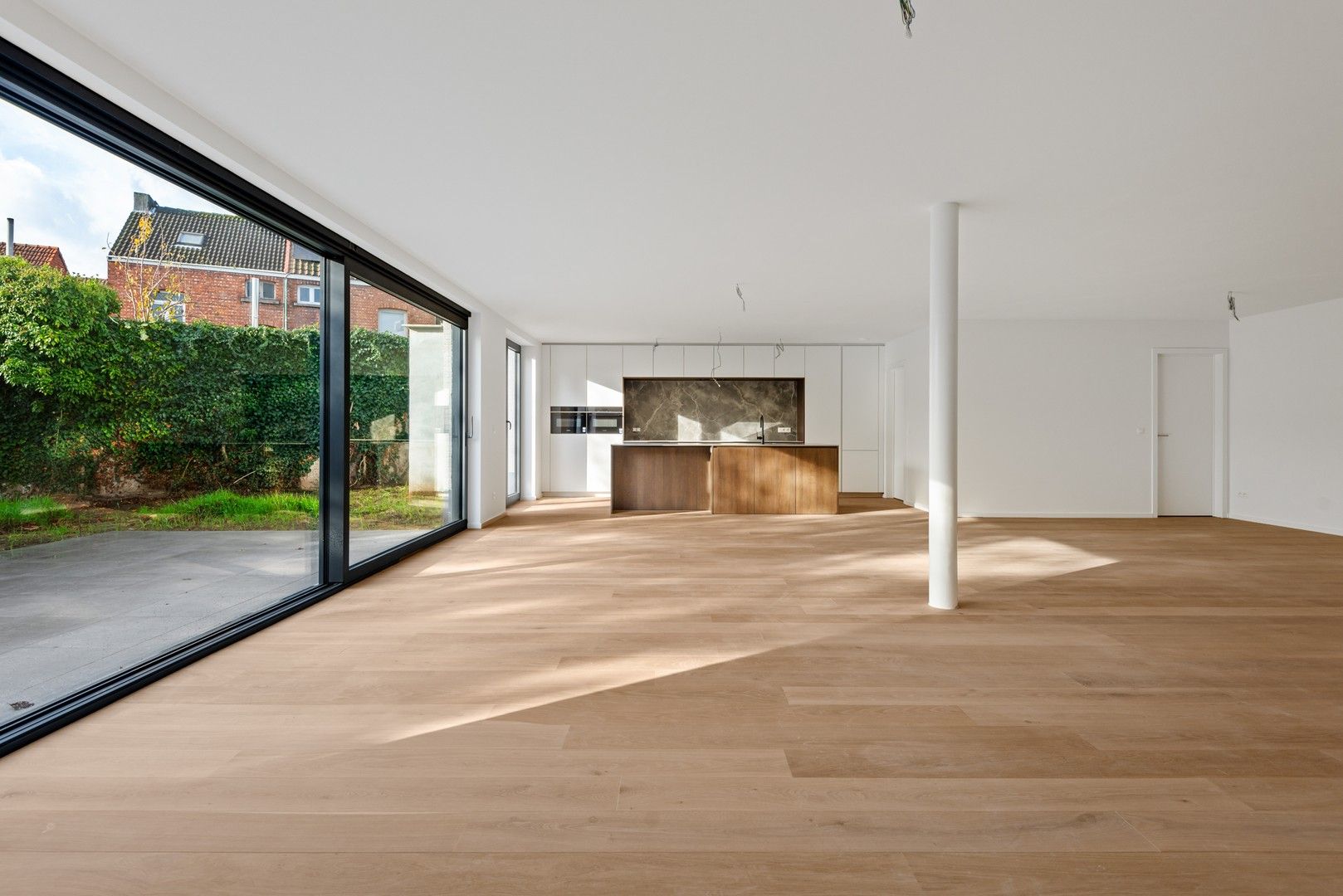 Prachtig piekfijn nieuwbouw GLVapp voorzien van alle comfort foto {{pictureIndex}}