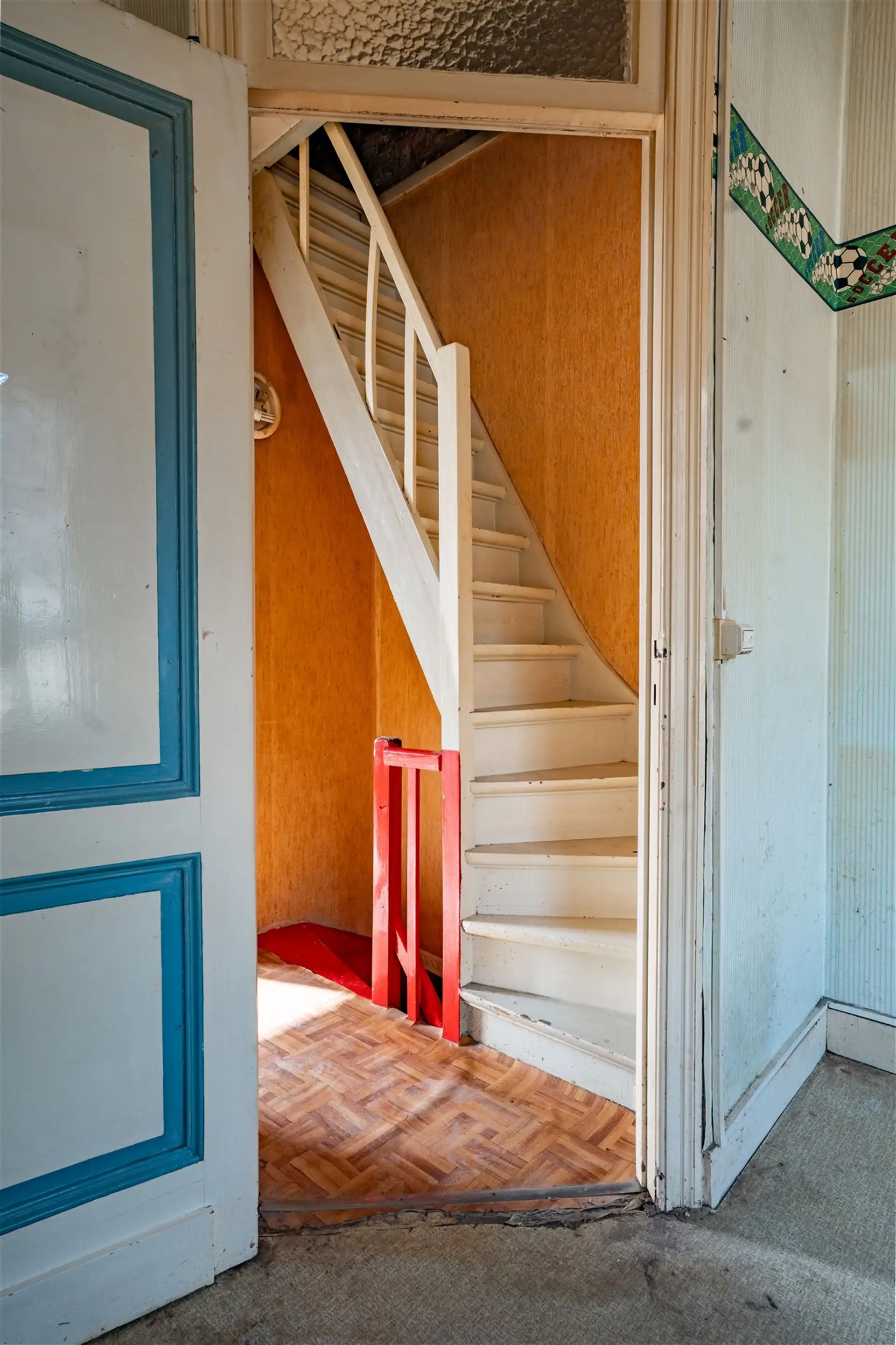 Stadswoning met renovatiepotentieel in hartje Lier foto 26