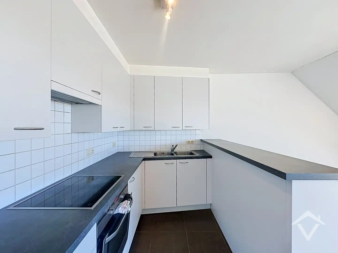 Geïnstalleerd en lichtrijk appartement met twee slaapkamers te Zevekote, Gistel foto 7