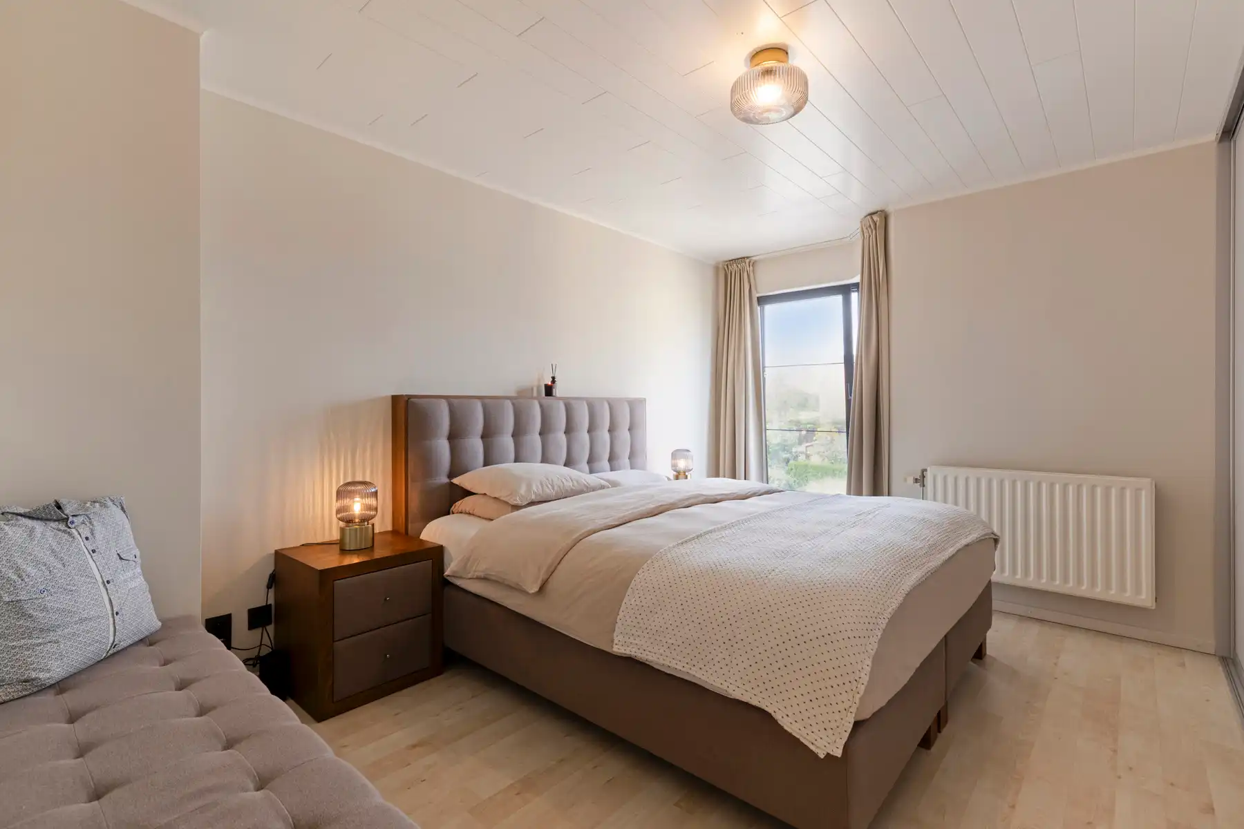 Instapklare woning met 3 slpk en ruime garage op toplocatie foto 16
