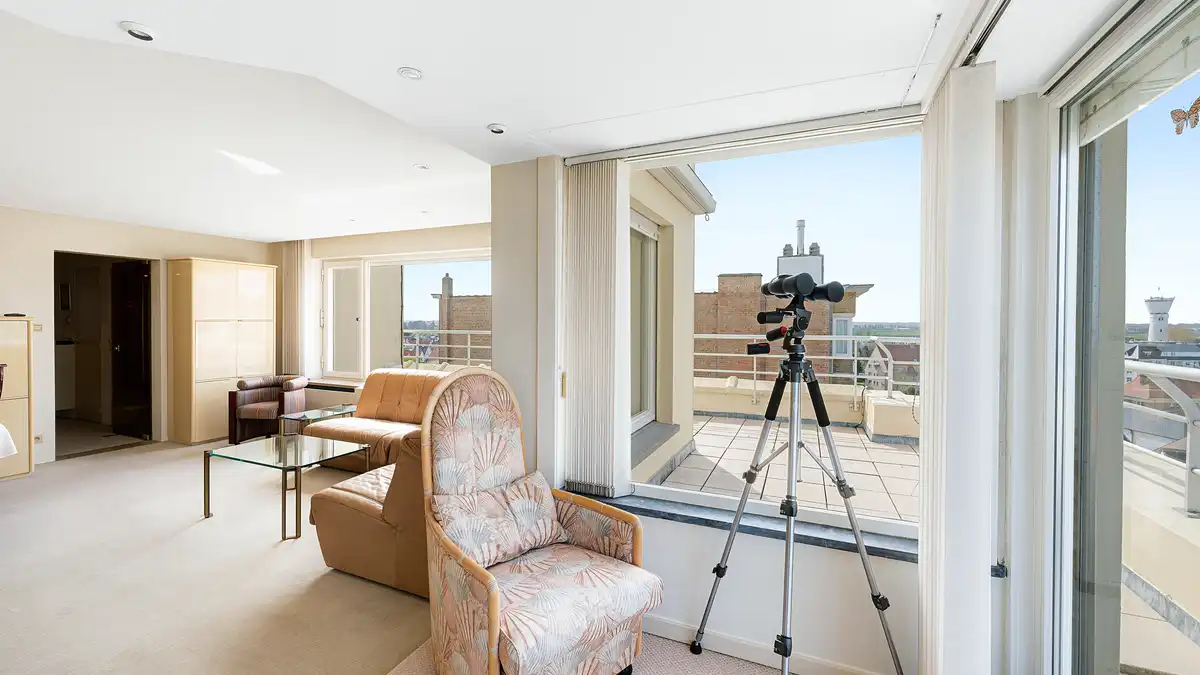 Appartement met veel potentieel: zon, zeezicht en rust foto 9