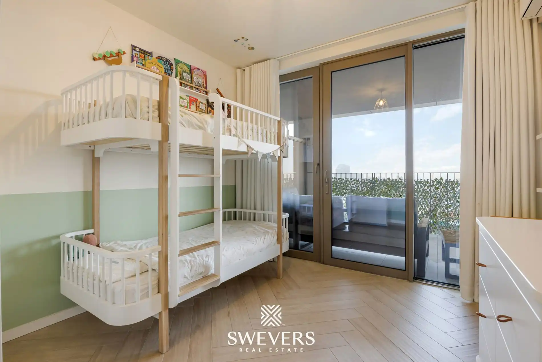 Uniek penthouse (168m²) met 3 slpk en een fantastisch uitzicht in centrum Hasselt foto 21