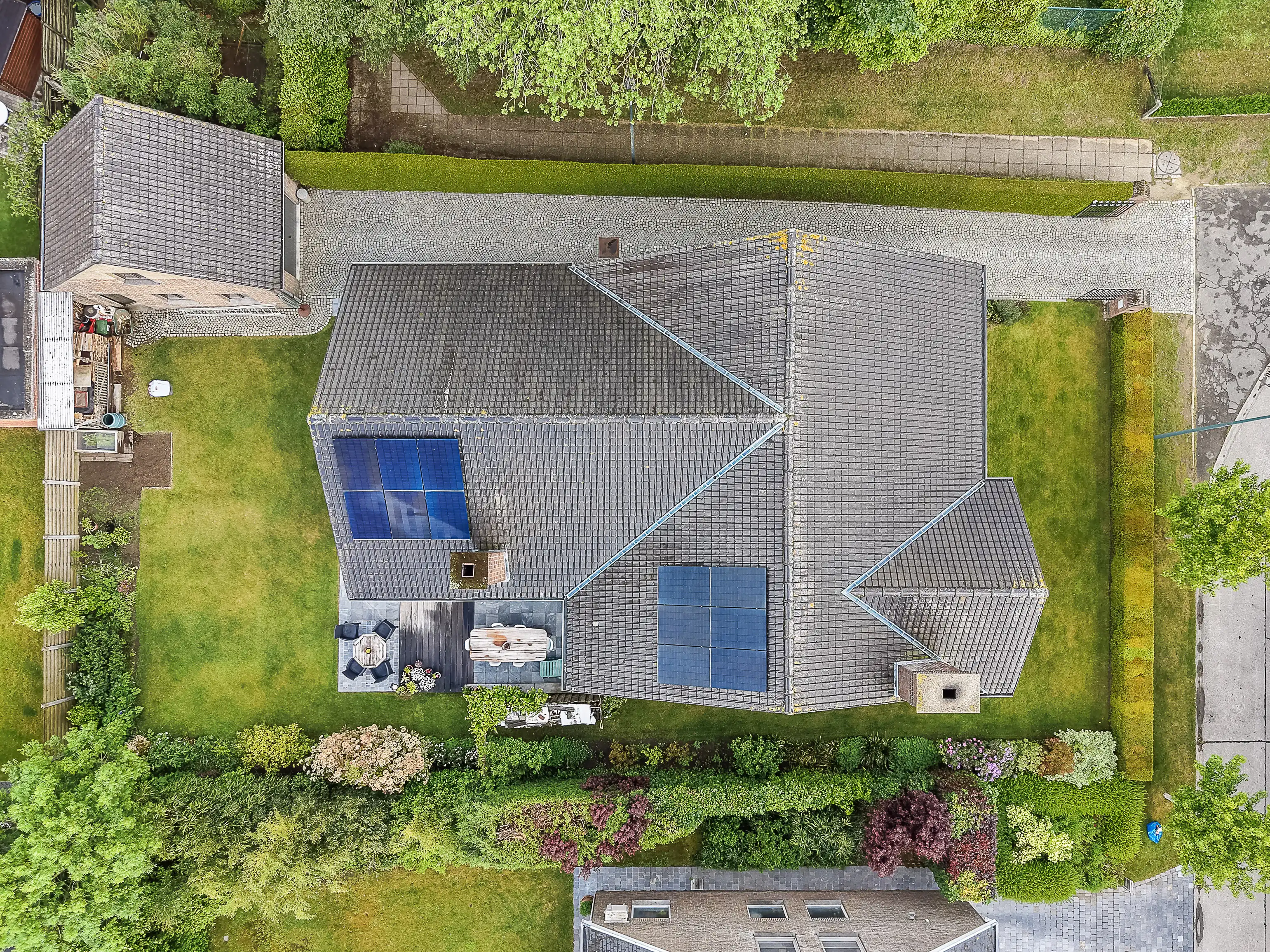 Karaktervolle, perfect onderhouden woning in Aalter foto 28