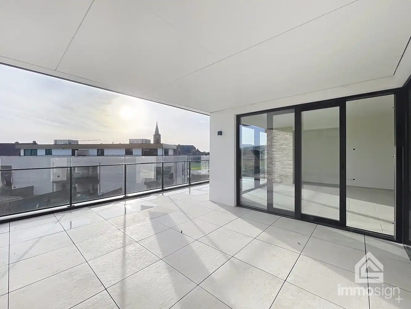 Instapklaar nieuwbouw appartement met 2 slaapkamers, terras, autostaanplaats, carport en berging te Kinrooi foto 12