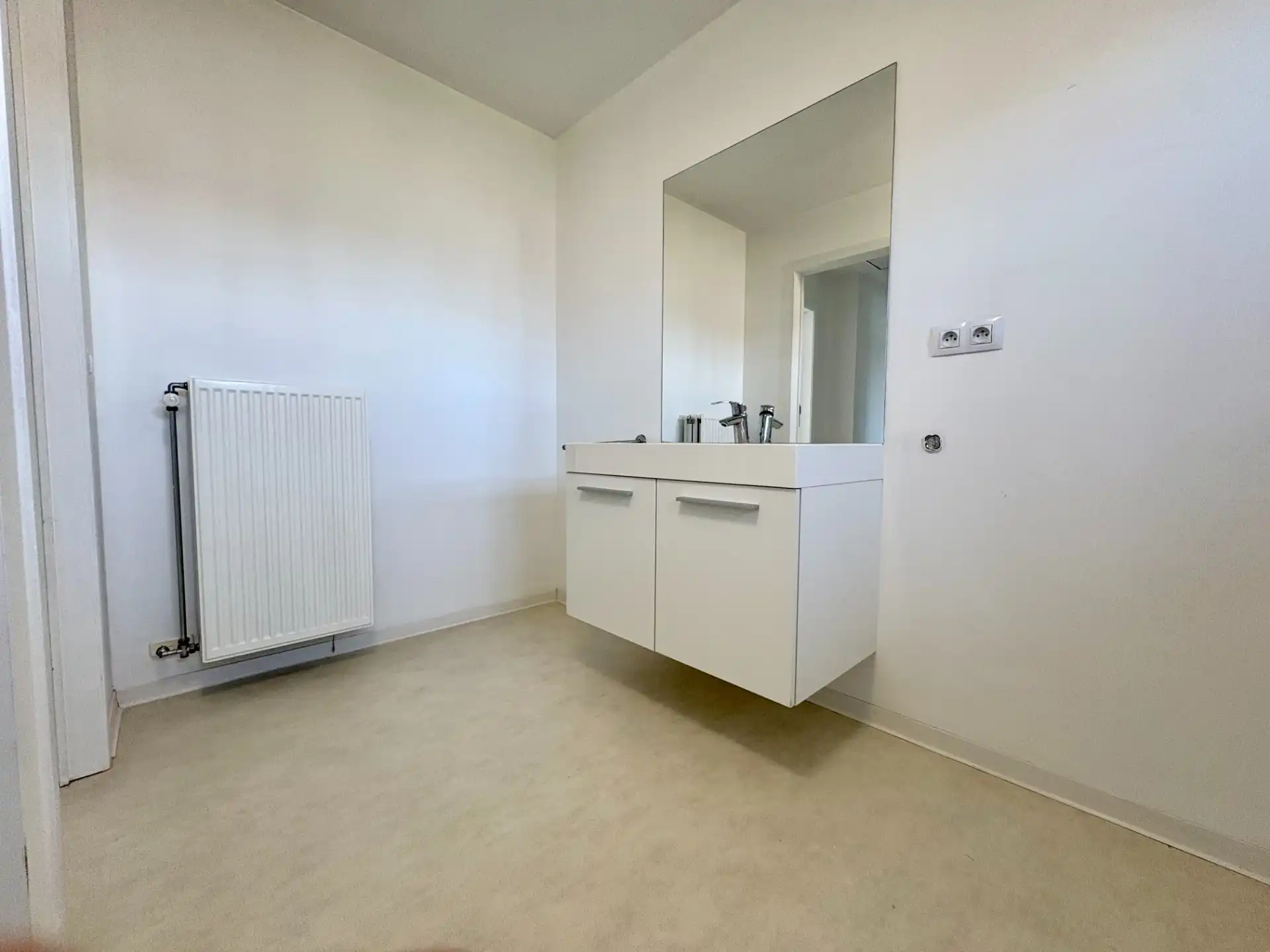 Recente gezinswoning met 3 slaapkamers, garage en tuin in Avelgem! foto 10