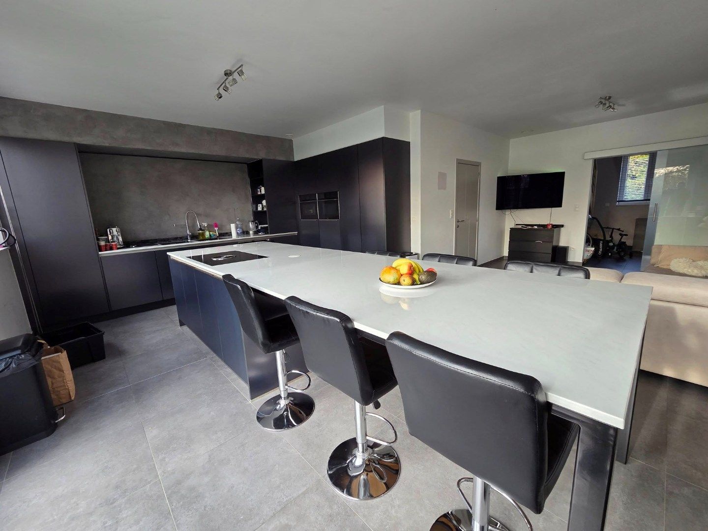 Moderne driegevelwoning met tuin en EPC A in Grimbergen. foto 5