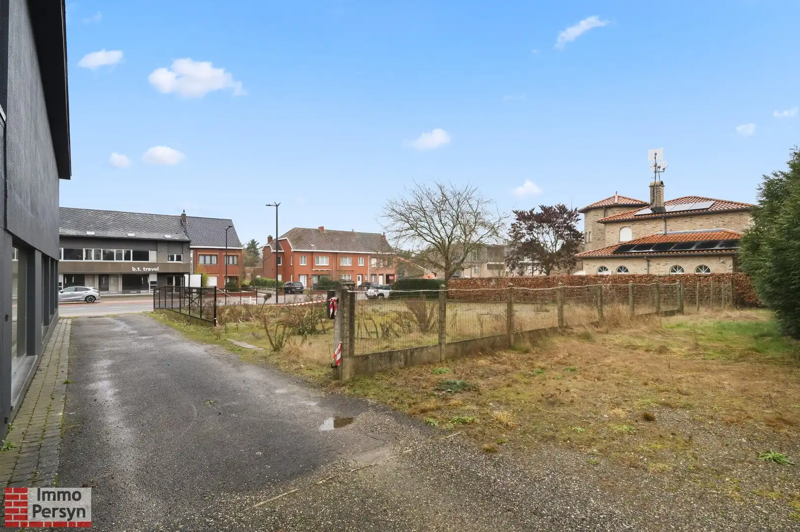 Strategisch gelegen projectgrond met ruime loods en veel potentieel foto 9