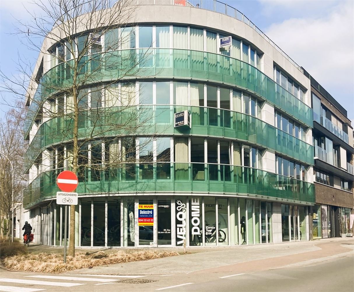 INSTAPKLARE HOEKLOCATIE TOPLIGGING foto {{pictureIndex}}