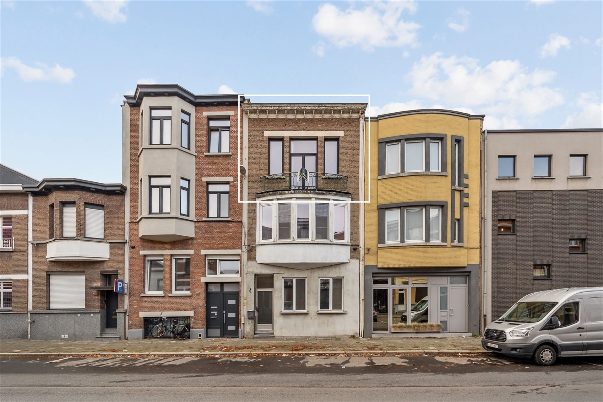 Charmant en Lichtrijk Appartement op bovenste verdieping. foto 13