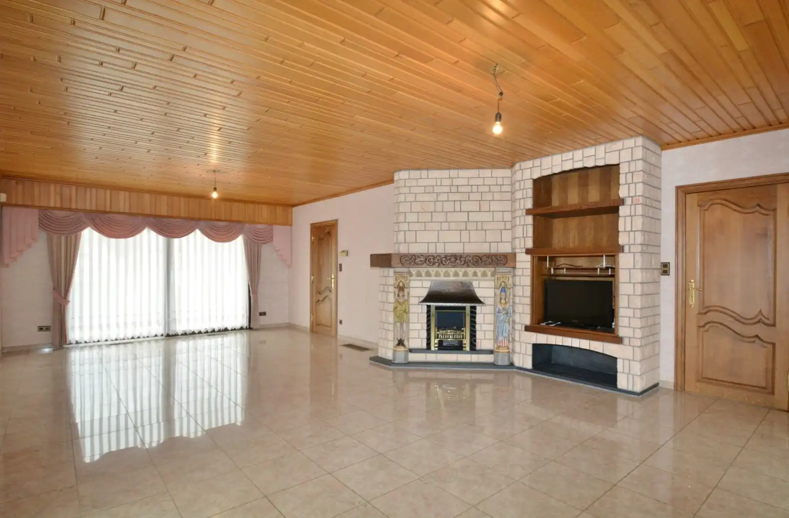 OB met 3 slpk en 2 garages te Begijnendijk foto 2