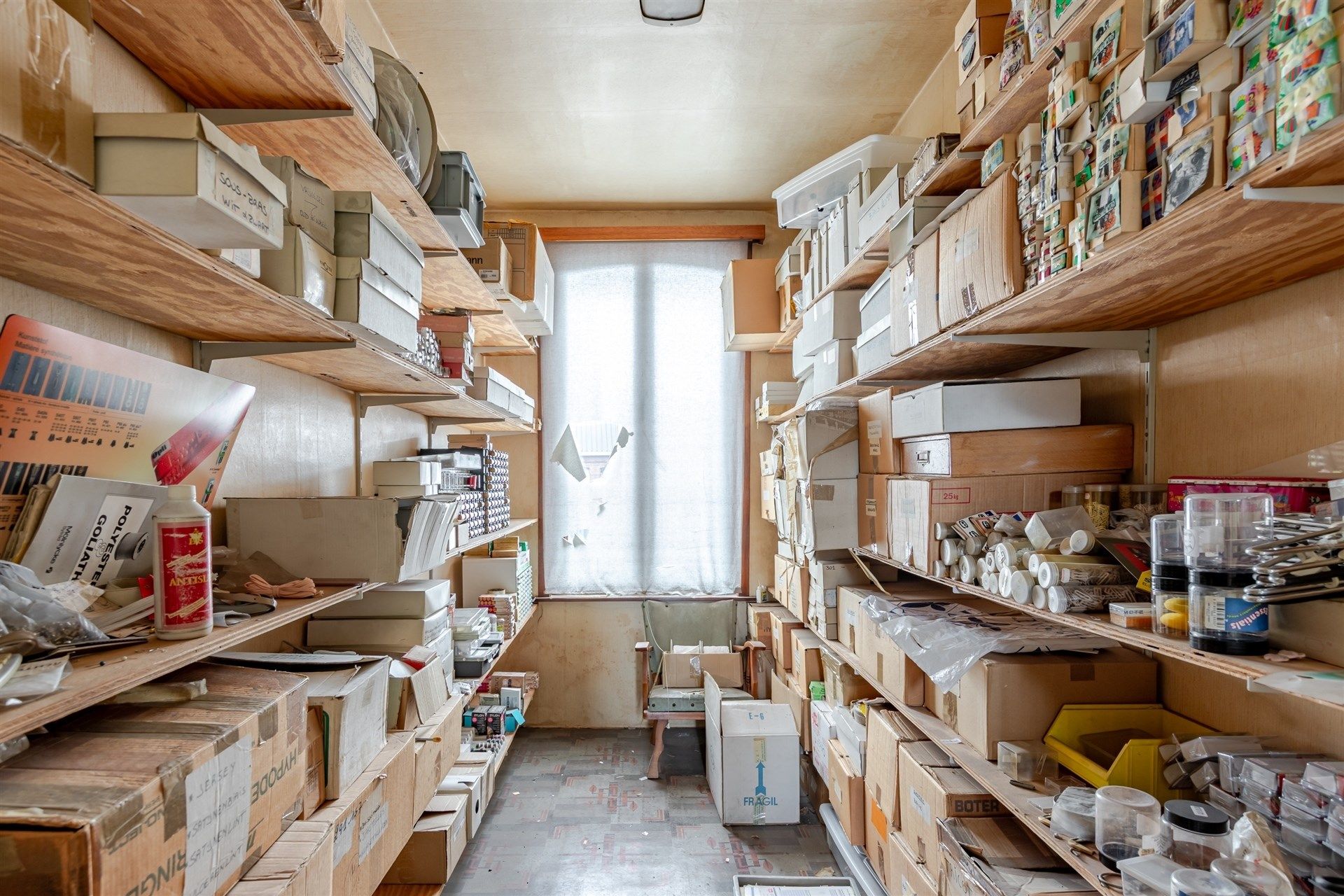 Te renoveren dubbelwoning met veel potentieel foto 15