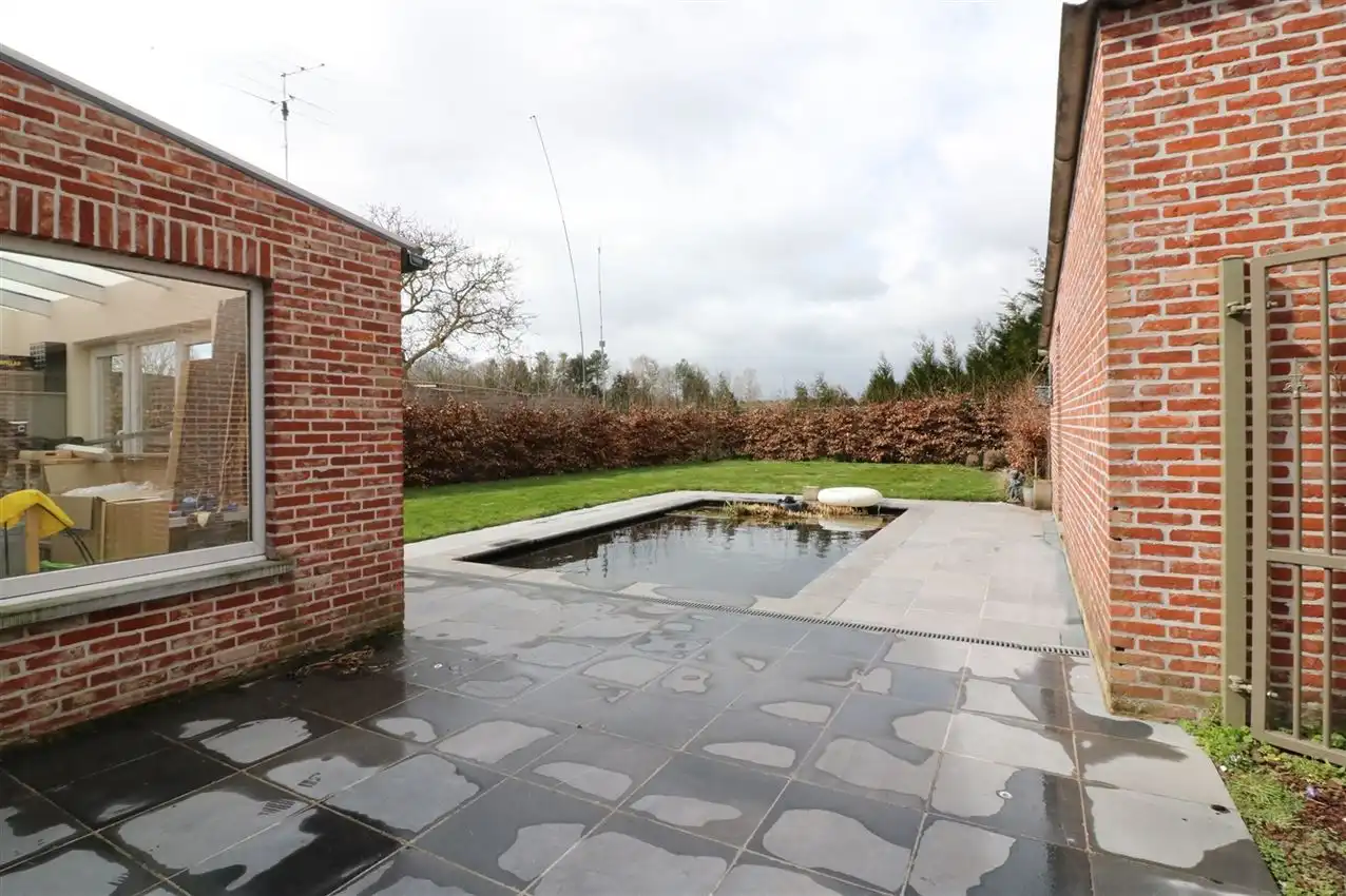 Karaktervolle woning met 3 slaapkamers foto 2