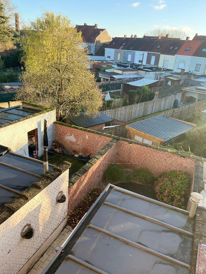 Ruime woning met 4 mogelijke slpks, stadstuin en een bewoonbare oppervlakte van 131 m².  foto 13