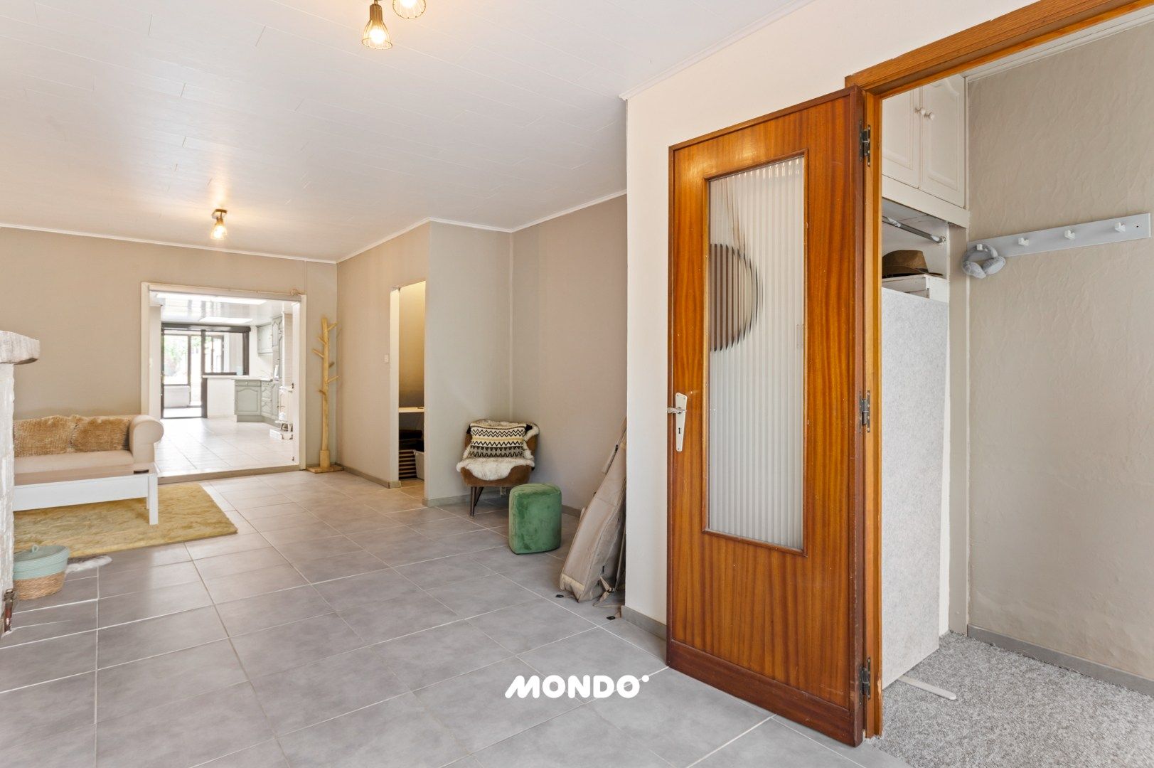 Charmante woning met westgerichte tuin te Hemiksem foto 2