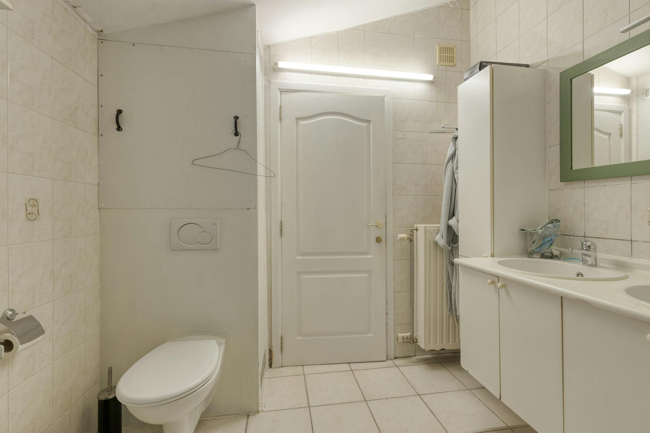 Instapklare woning met 3 slaapkamers en tuin te Veurne. foto 17