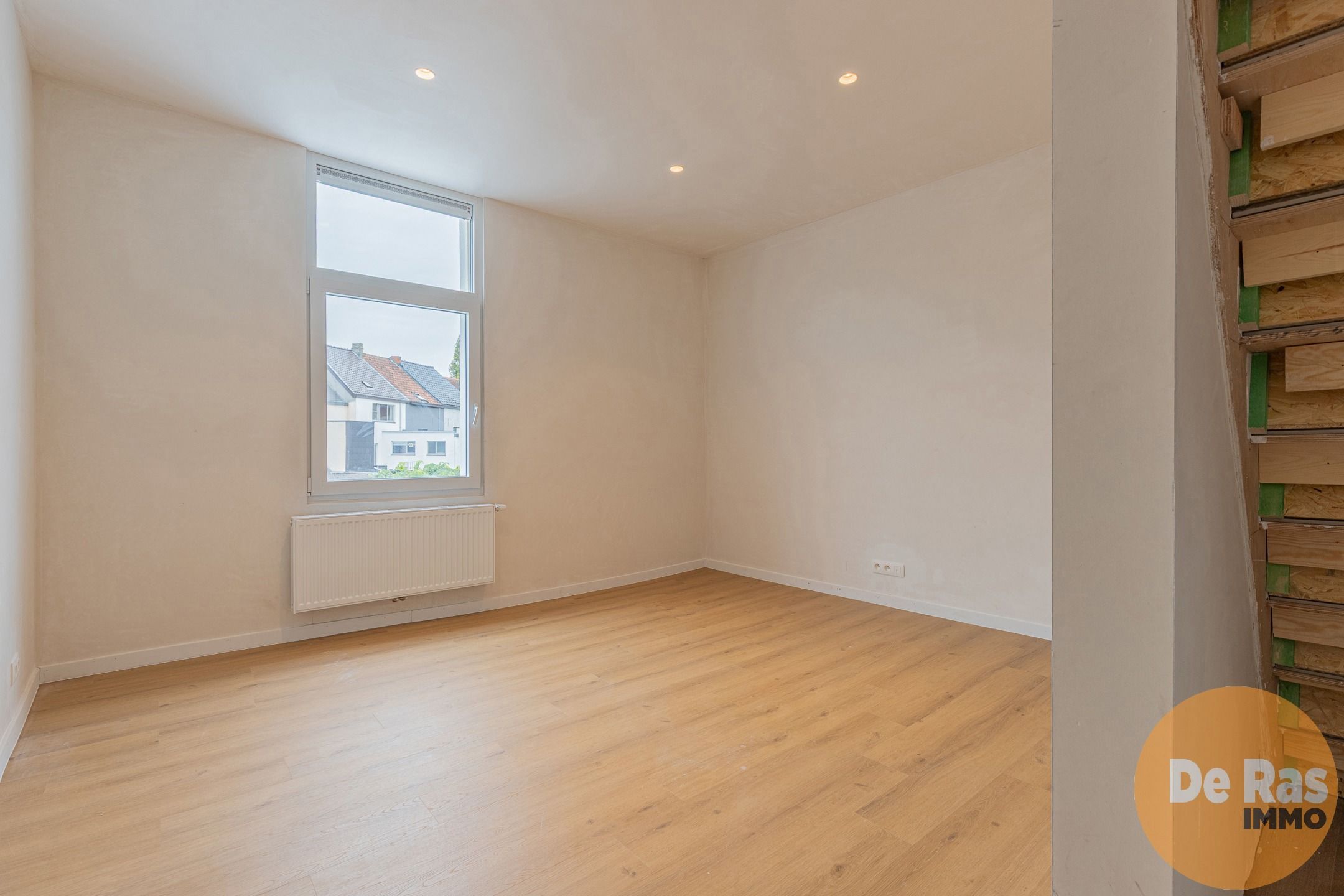 AALST - GERENOVEERDE GEZINSWONING MET TUINTJE foto 13