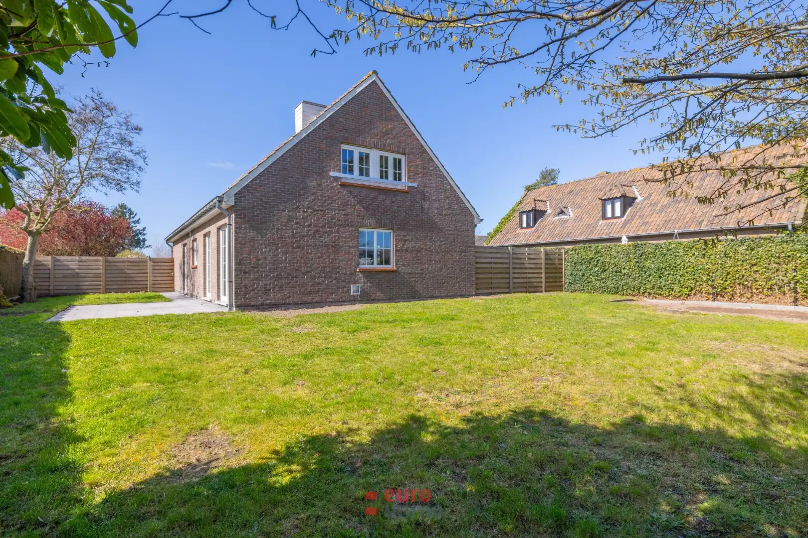 Alleenstaande villa op unieke ligging aan de duinen van Oostduinkerke foto 30