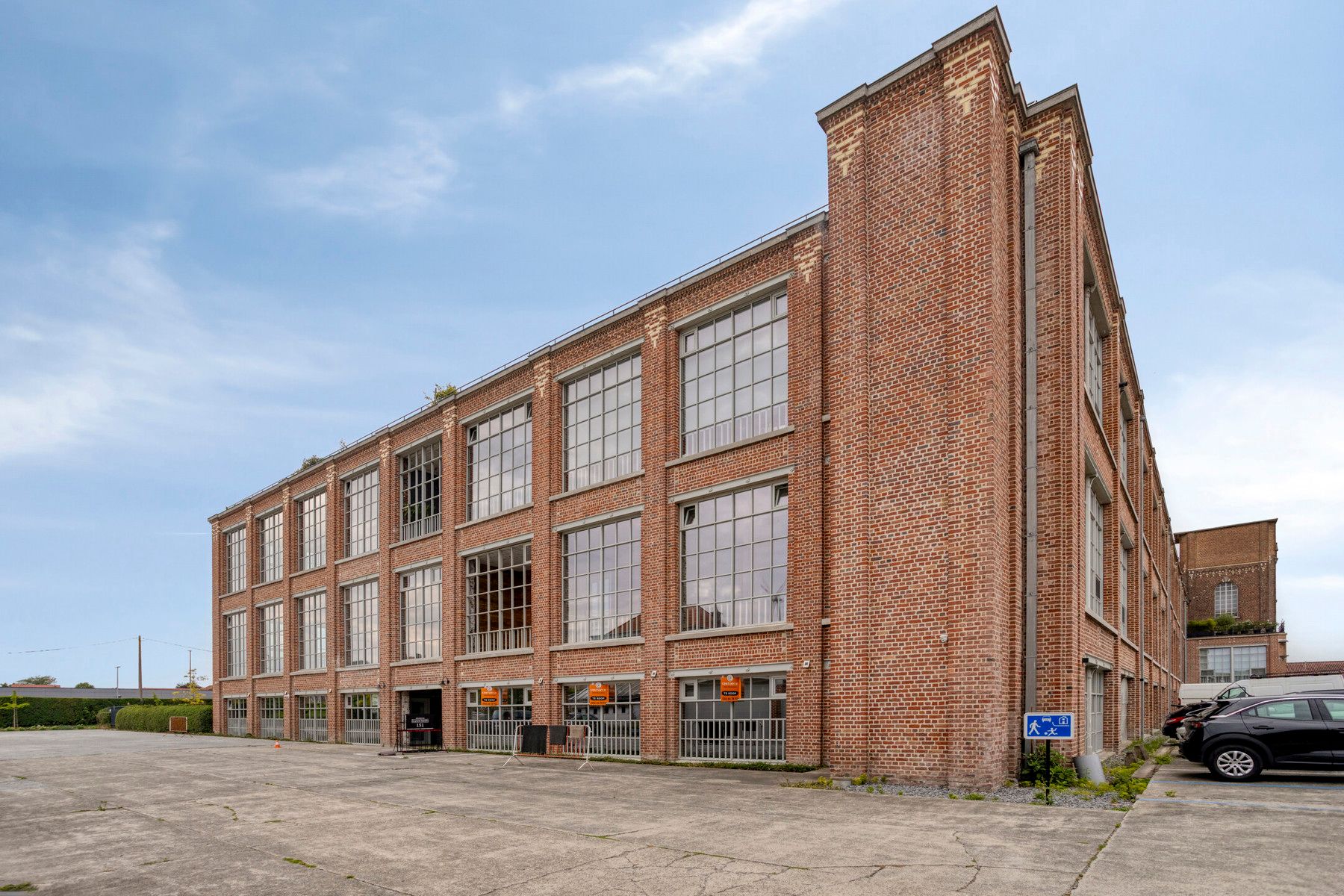 Toffe loft met aangenaam terras ! foto {{pictureIndex}}