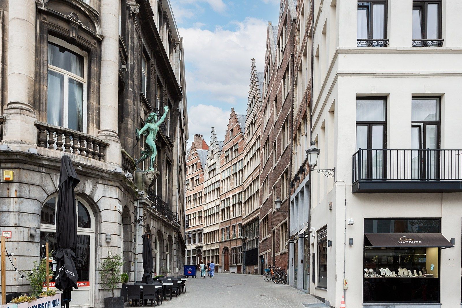 Luxueuze gemeubelde studio aan de Grote Markt foto 24