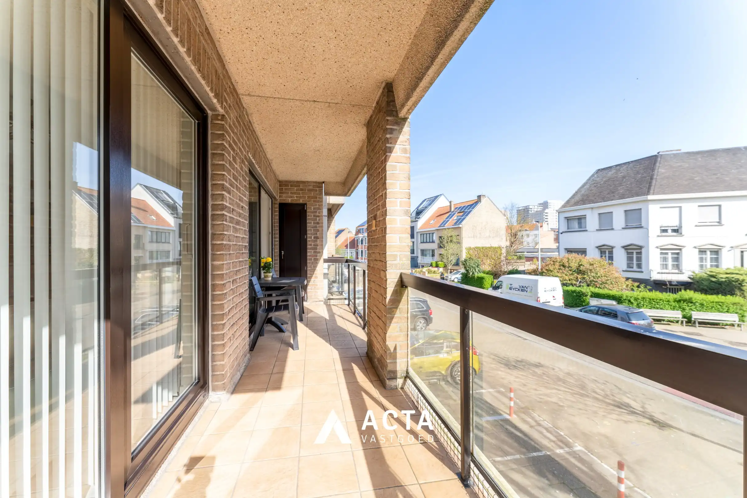 Instapklaar hoekappartement met twee slaapkamers in Mariakerke foto 12