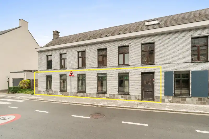 --- NIEUW&nbsp;--- Gelijkvloers appartement (191m²!) met prachtige zongerichte tuin (1329m²!) + garagebox. foto 18