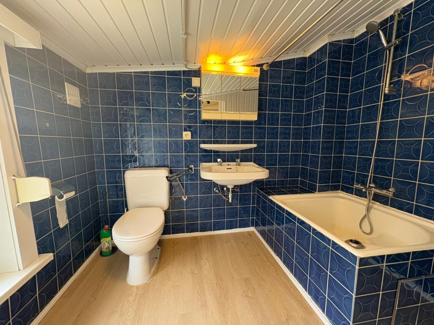 Woning met 2 slaapkamers en garage te Koekelare  foto 16