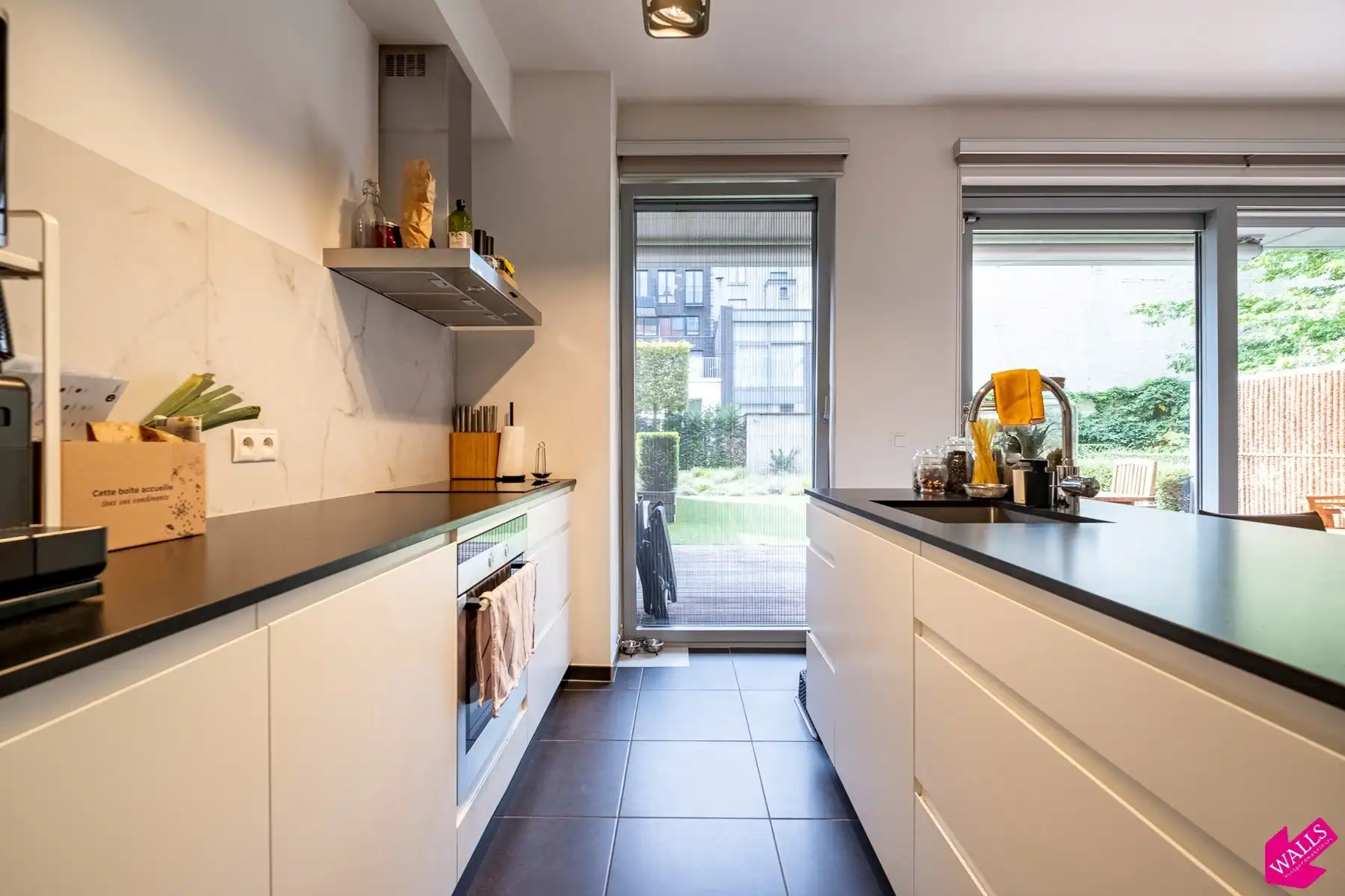 Prachtig nieuwbouw appartement met terras op 't Zuid foto 8