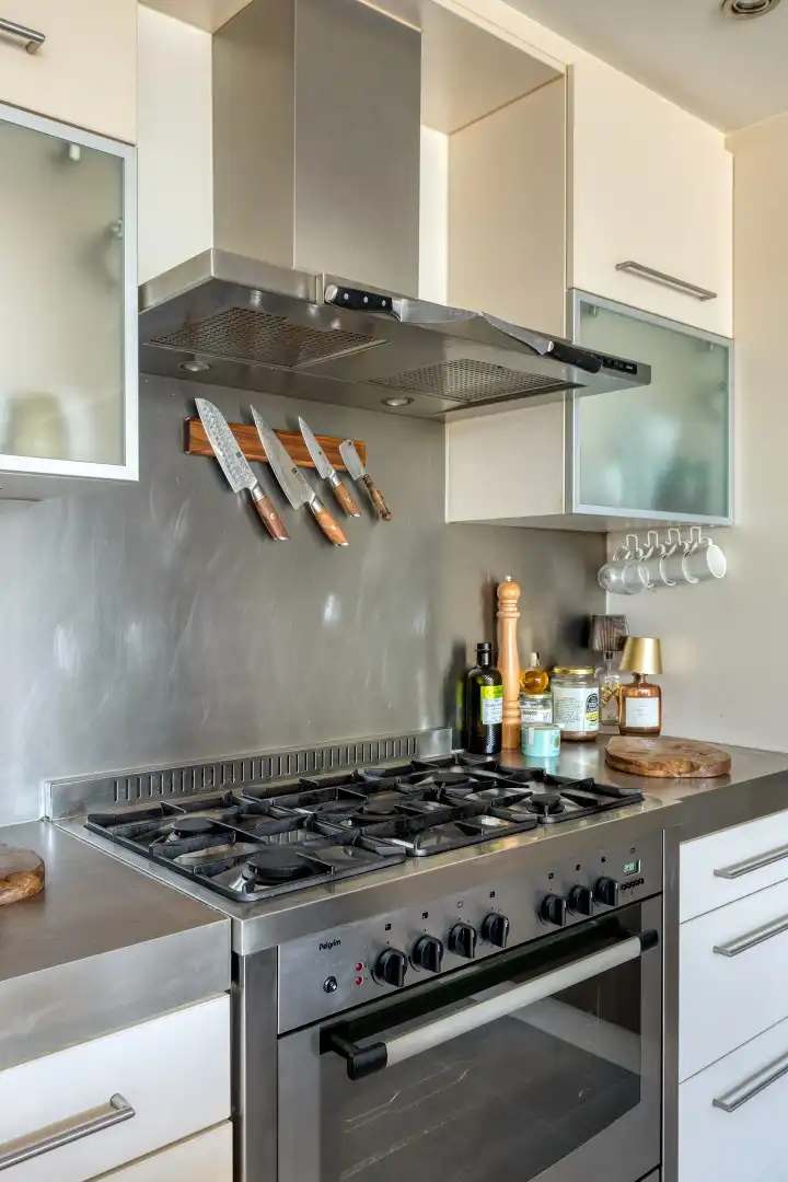 Mooie bel-etage woning van 234 m² bew.opp. op 344 m² grond. foto 9